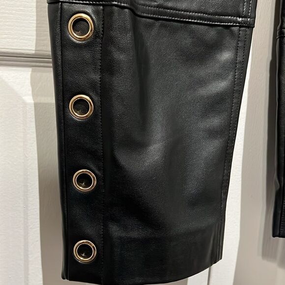 Melanie Lyne Black Faux Leather Pants Size 6 - Picture 5 of 10